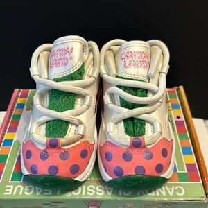 Reebox Infant Question MID SNEAKERS Size 5 CandyLand